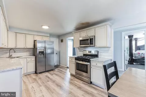 Kitchen - 84 E Woodburn Ave, Pine Hill, NJ 08021 photo 4 of 5