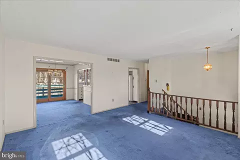 Exterior - 14 Spring Hill Dr, Clementon, NJ 08021 photo 2 of 5