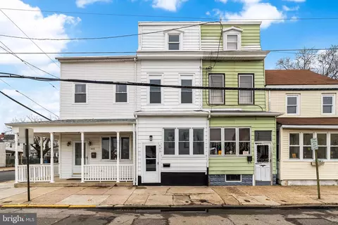 503 Cumberland St, Gloucester City, NJ 08030