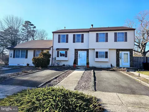 2309 Memorial Ct, Atco, NJ 08004
