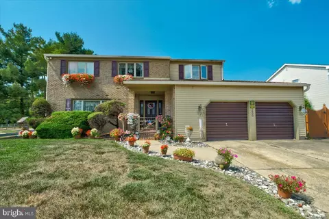 1600 Prince Dr, Cherry Hill, NJ 08003