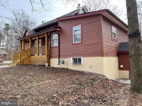 27 Higgins Ave, Clementon, NJ 08021