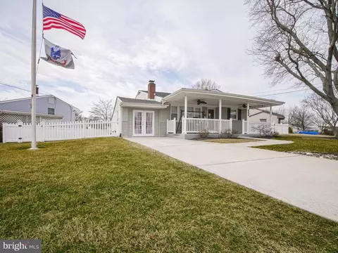 14 Belmont Rd, Bellmawr, NJ 08031