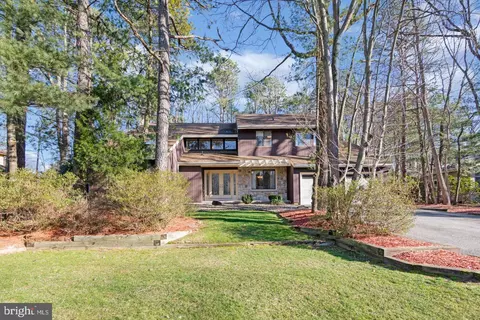 23 Las Brisas Blvd, Voorhees, NJ 08043