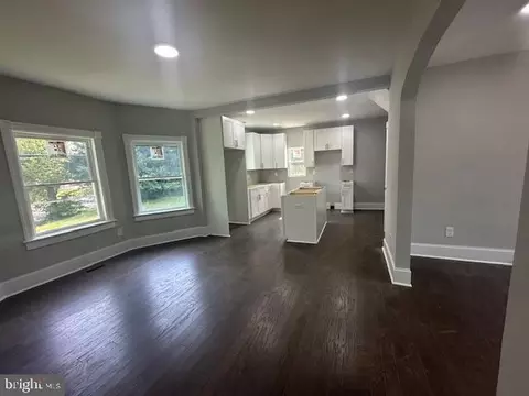 Living - 401 Laurel Rd Laurel, Laurel Springs, NJ 08021 photo 3 of 3
