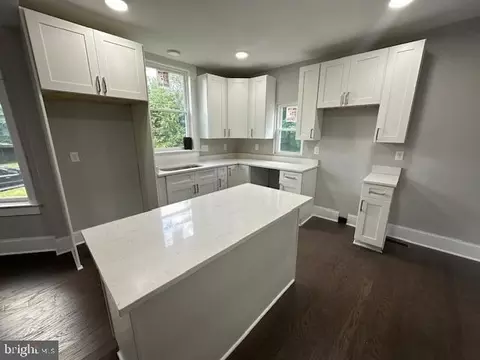 Kitchen - 401 Laurel Rd Laurel, Laurel Springs, NJ 08021 photo 2 of 3