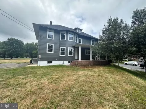 Exterior - 401 Laurel Rd Laurel, Laurel Springs, NJ 08021 photo 3 of 8