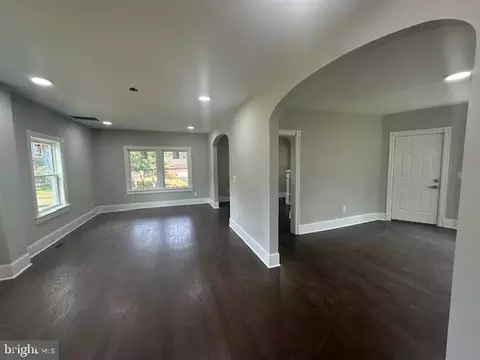 Living - 401 Laurel Rd Laurel, Laurel Springs, NJ 08021 photo 1 of 3