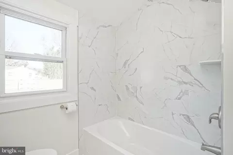 Bath - 1036 Crest Rd, Pine Hill, NJ 08021 photo 3 of 6