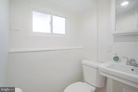 Bath - 1036 Crest Rd, Pine Hill, NJ 08021 photo 5 of 6