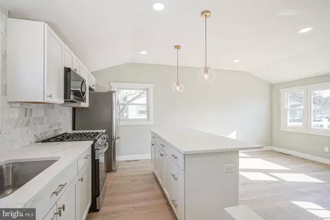 Kitchen - 1036 Crest Rd, Pine Hill, NJ 08021 photo 4 of 8