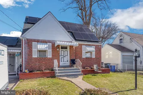 1017 Carter Ave, Bellmawr, NJ 08031