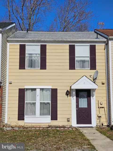 8 Vanderbilt Ct, Sicklerville, NJ 08081