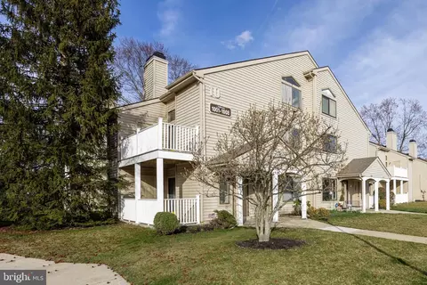 1004 Gregorys Way, Voorhees, NJ 08043