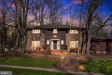 1765 Fireside Ln, Cherry Hill, NJ 08003