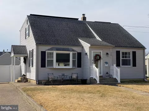209 Knight Ave, Runnemede, NJ 08078