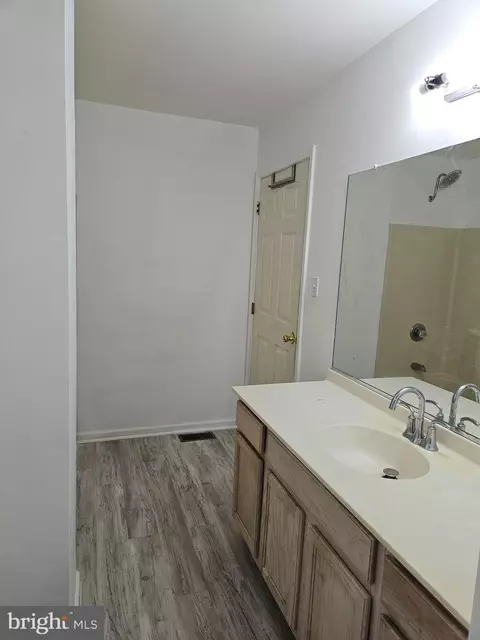Bath - 45 Gristmill Ln, Laurel Springs, NJ 08021 photo 3 of 3