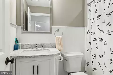 Bath - 345 E Park Ave, Haddonfield, NJ 08033 photo 4 of 4