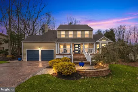 17 Lynch Rd, Voorhees, NJ 08043