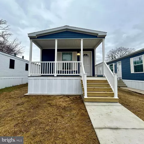 1205 Farrell Ave #27, Cherry Hill, NJ 08002