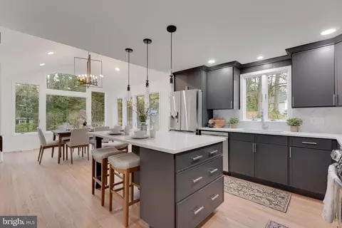 26 Harrowgate Dr, Cherry Hill, NJ 08003