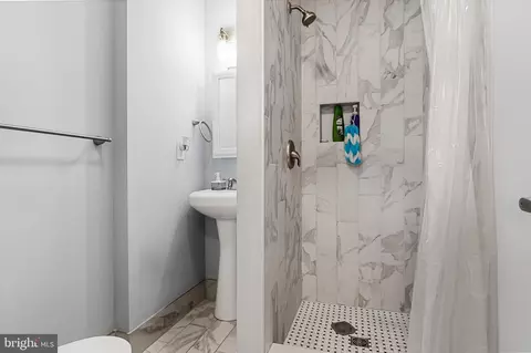 Bath - 128 State Ave, Lindenwold, NJ 08021 photo 2 of 2