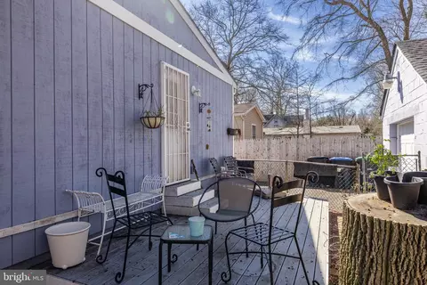 Exterior - 128 State Ave, Lindenwold, NJ 08021 photo 5 of 6