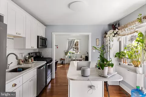 Kitchen - 128 State Ave, Lindenwold, NJ 08021 photo 3 of 5