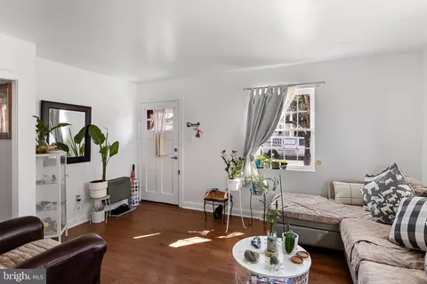 Living - 128 State Ave, Lindenwold, NJ 08021 photo 4 of 4
