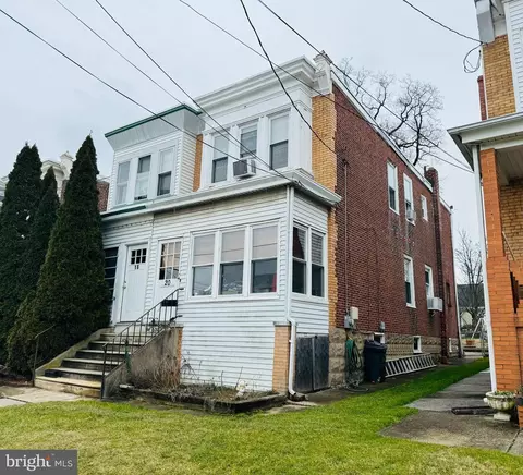 20 Taylor Ave, Audubon, NJ 08106
