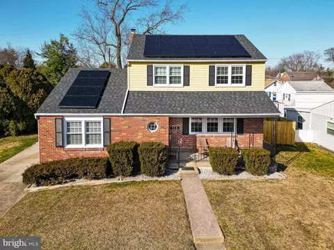 104 Grant Ave, Mount Ephraim, NJ 08059