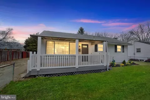 1040 Turnerville Rd, Pine Hill, NJ 08021