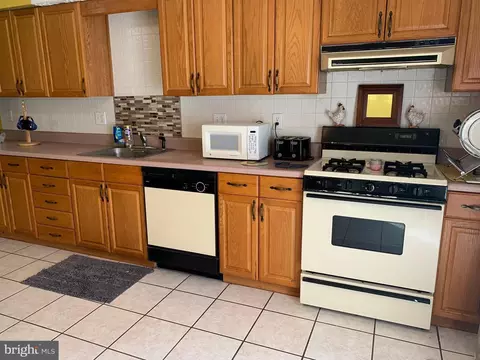 Kitchen - 600 Kayser Ave, Pine Hill, NJ 08021 photo 2 of 3