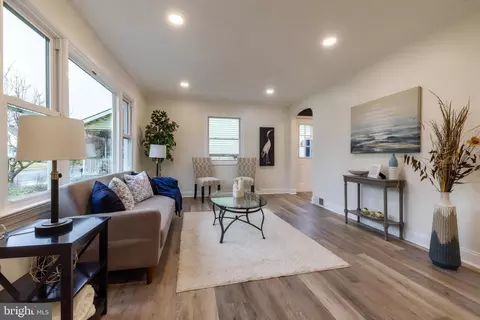 1418 Oak Ave, Haddon Heights, NJ 08035