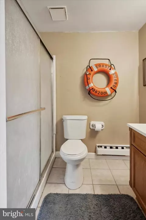 Bath - 404 Bromley Est, Pine Hill, NJ 08021 photo 1 of 2