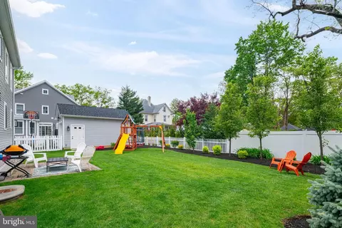 Exterior - 19 W Redman Ave, Haddonfield, NJ 08033 photo 3 of 5