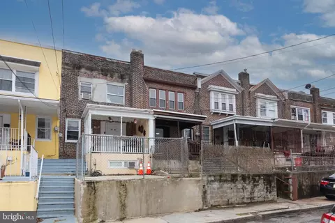 3180 Merriel Ave, Camden, NJ 08105