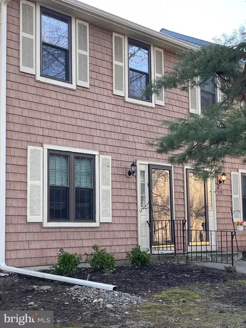 730 Kings Croft, Cherry Hill, NJ 08034