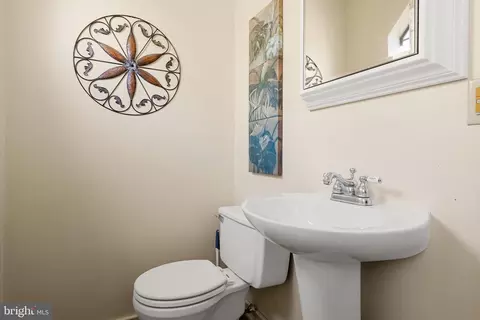 Bath - 24 W Maple Ave, Lindenwold, NJ 08021 photo 1 of 3