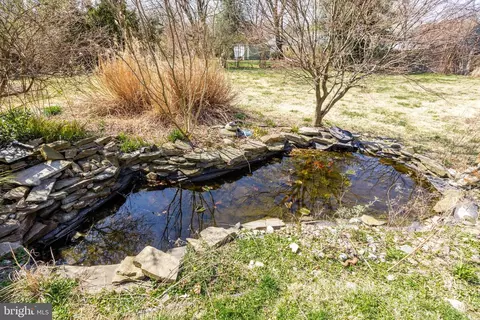 Exterior - 24 W Maple Ave, Lindenwold, NJ 08021 photo 8 of 8