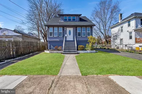 4327 Manor Ave, Pennsauken, NJ 08109
