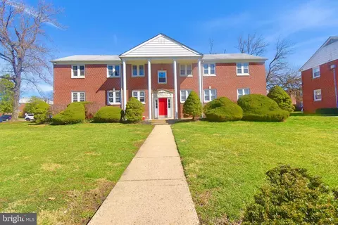 132 D Cherry Parke, Cherry Hill, NJ 08002