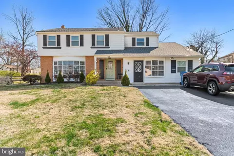 413 Windsor Dr, Cherry Hill, NJ 08002