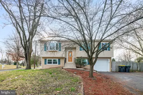 301 Stratford Ave, West Berlin, NJ 08091