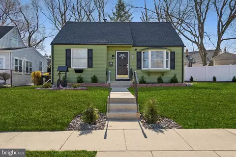 229 Phillips Ave, Runnemede, NJ 08078