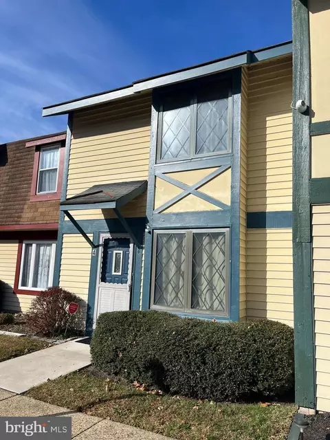 4 Dover Ct #C26, Clementon, NJ 08021
