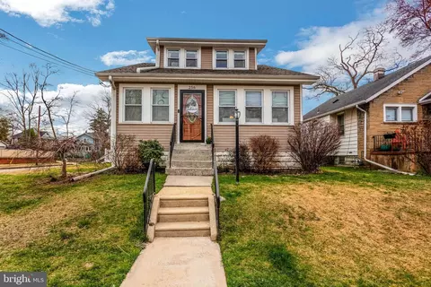 256 Oak St, Audubon, NJ 08106
