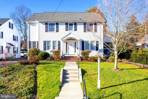 411 Merion Ave, Haddonfield, NJ 08033