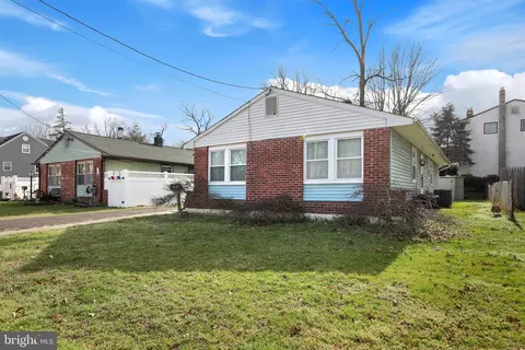 309 Engard Ave, Pennsauken, NJ 08110