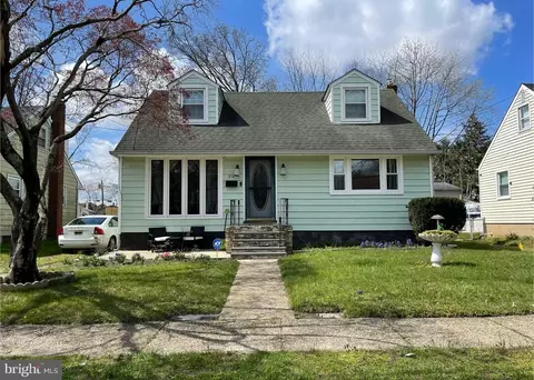 210 Hilliard T Moore Ave, Lawnside, NJ 08045